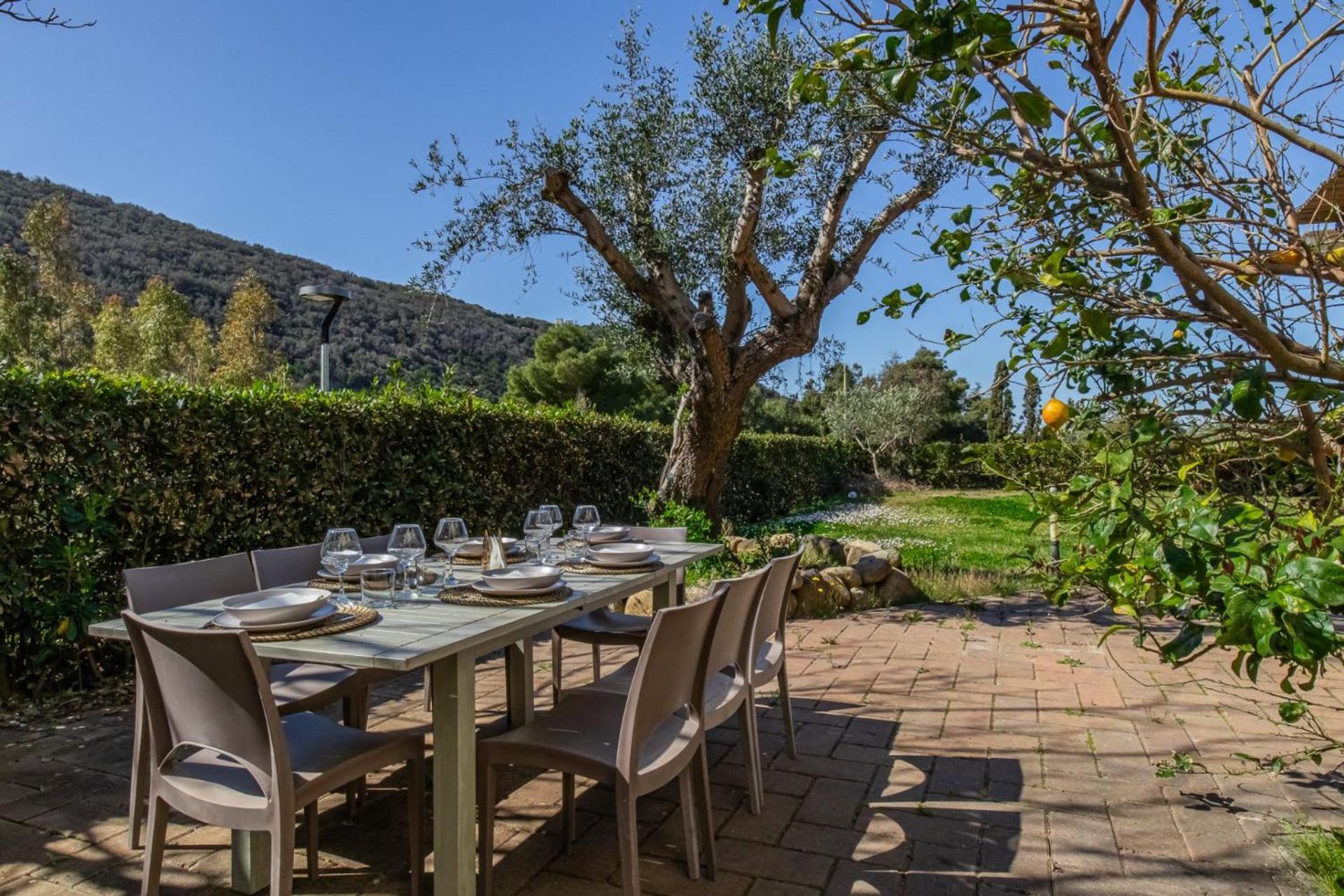 Villa Acquasalata Nisporto Exteriér fotografie